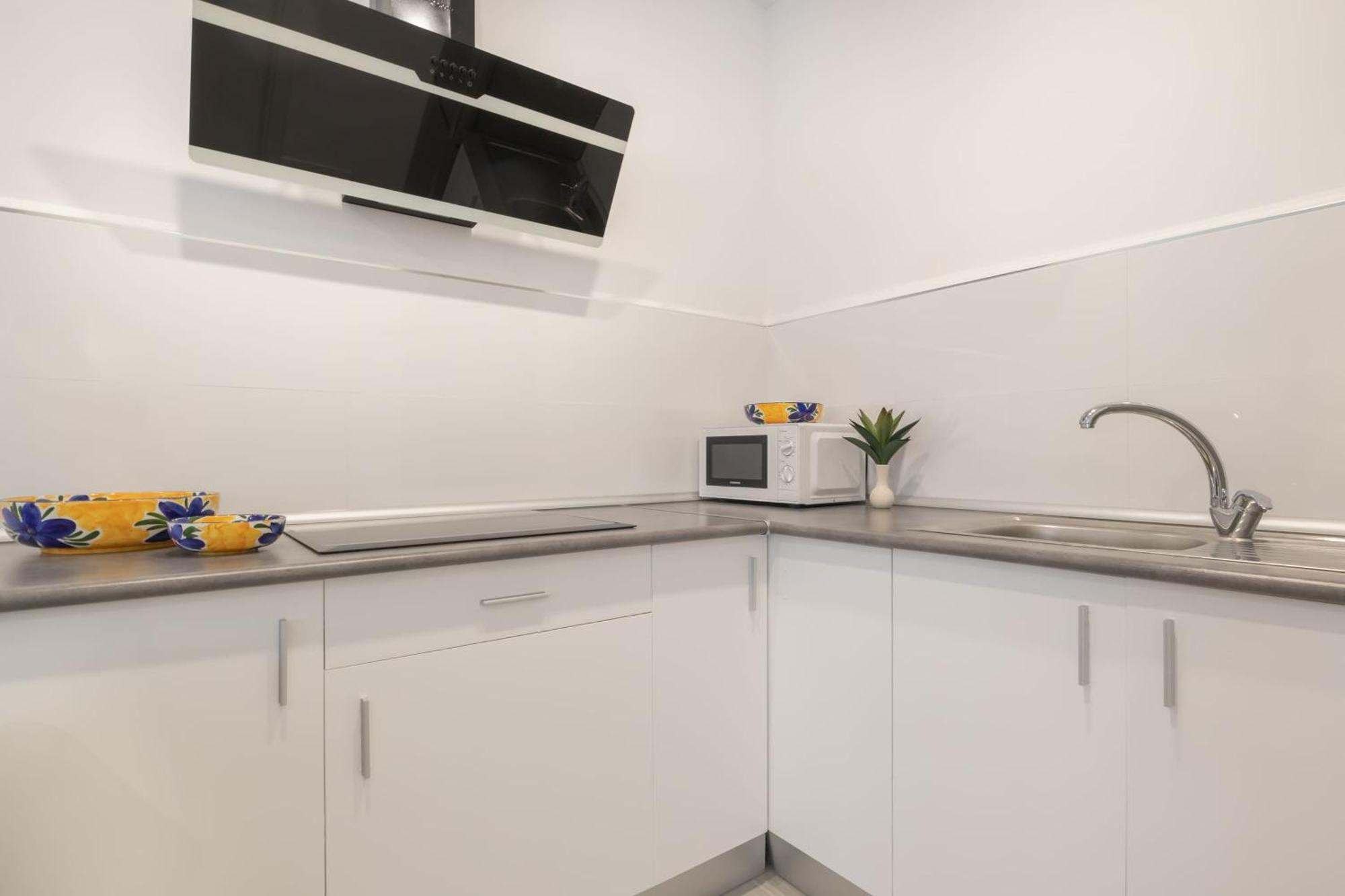 New Market L-ll Apartment Marbella